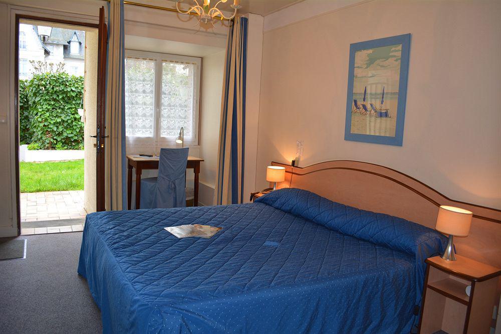 Marie Anne Hotel Deauville Exterior photo